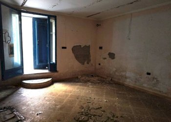 Stanza non arredata - Negozio via Università, Portici - foto 13