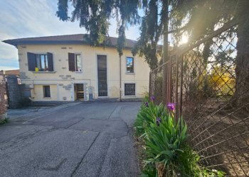 Facciata - Trilocale via Giovanni Amendola, 27, Varese - foto 1