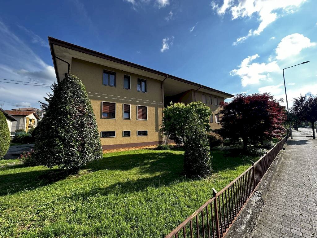 Giardino - Quadrilocale corso 25 Aprile, 30, Busca - foto 3