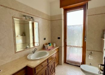 Bagno - Quadrilocale corso 25 Aprile, 30, Busca - foto 1