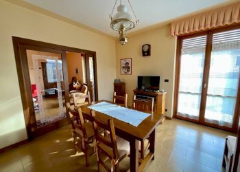 Cucina - Quadrilocale corso 25 Aprile, 30, Busca - foto 5