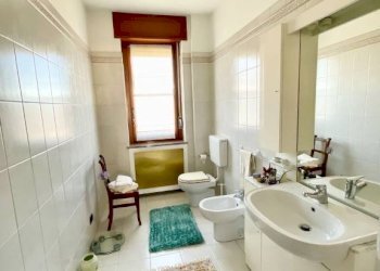 Bagno - Four-room apartment corso 25 Aprile, 30, Busca - photo 10