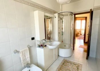 Bagno - Four-room apartment corso 25 Aprile, 30, Busca - photo 12