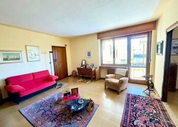 Salone - Four-room apartment corso 25 Aprile, 30, Busca - photo 17