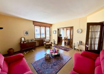 Salone - Four-room apartment corso 25 Aprile, 30, Busca - photo 18