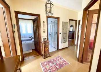 Corridoio - Four-room apartment corso 25 Aprile, 30, Busca - photo 26