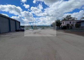 Capannone Siracusa - foto 11