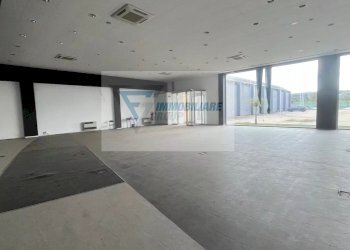 Capannone Siracusa - foto 16