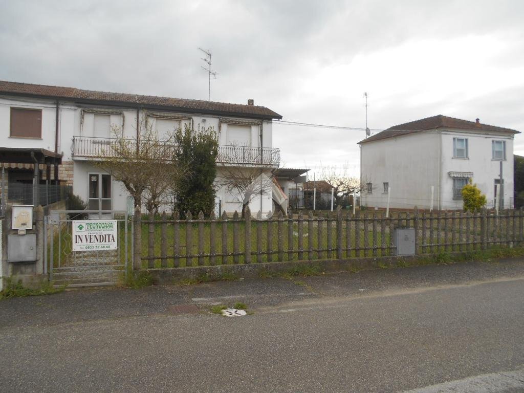 Casa semi indipendente Via della Repubblica, Lagosanto - foto 1