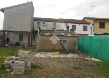 Casa semi indipendente Via della Repubblica, Lagosanto - foto 6