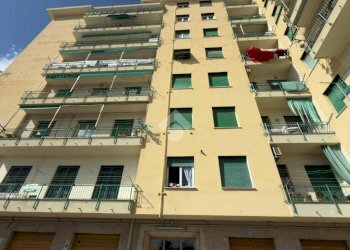 Quadrilocale Via voltri, Genova (zona Voltri) - foto 4