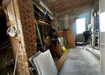 Box auto - Rustico via Padre Reginaldo Giuliani, 748, Cavaria con Premezzo - foto 2