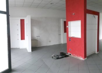 Stanza non arredata - Shop via Vittorio Emanuele II, Poggio a Caiano - photo 4