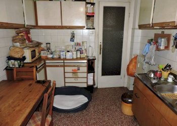 Cucina - Bilocale via del Lagaccio, 34c, Genova (zona Lagaccio) - foto 9