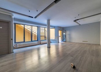 Interno non residenziale - Ufficio via Roma, Venegono Superiore - foto 20