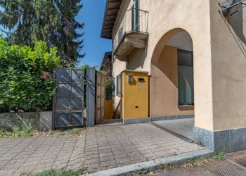 Facciata - Ufficio via Roma, Venegono Superiore - foto 30