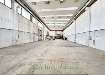 Interno non residenziale - Capannone via Azzano, Grassobbio - foto 2