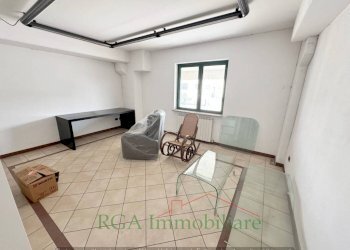 Interno non residenziale - Capannone via Azzano, Grassobbio - foto 15