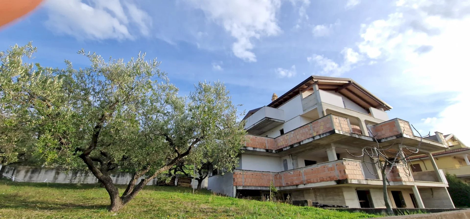 Independent house Montesilvano - photo 1