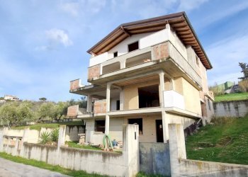 Casa indipendente Montesilvano - foto 2