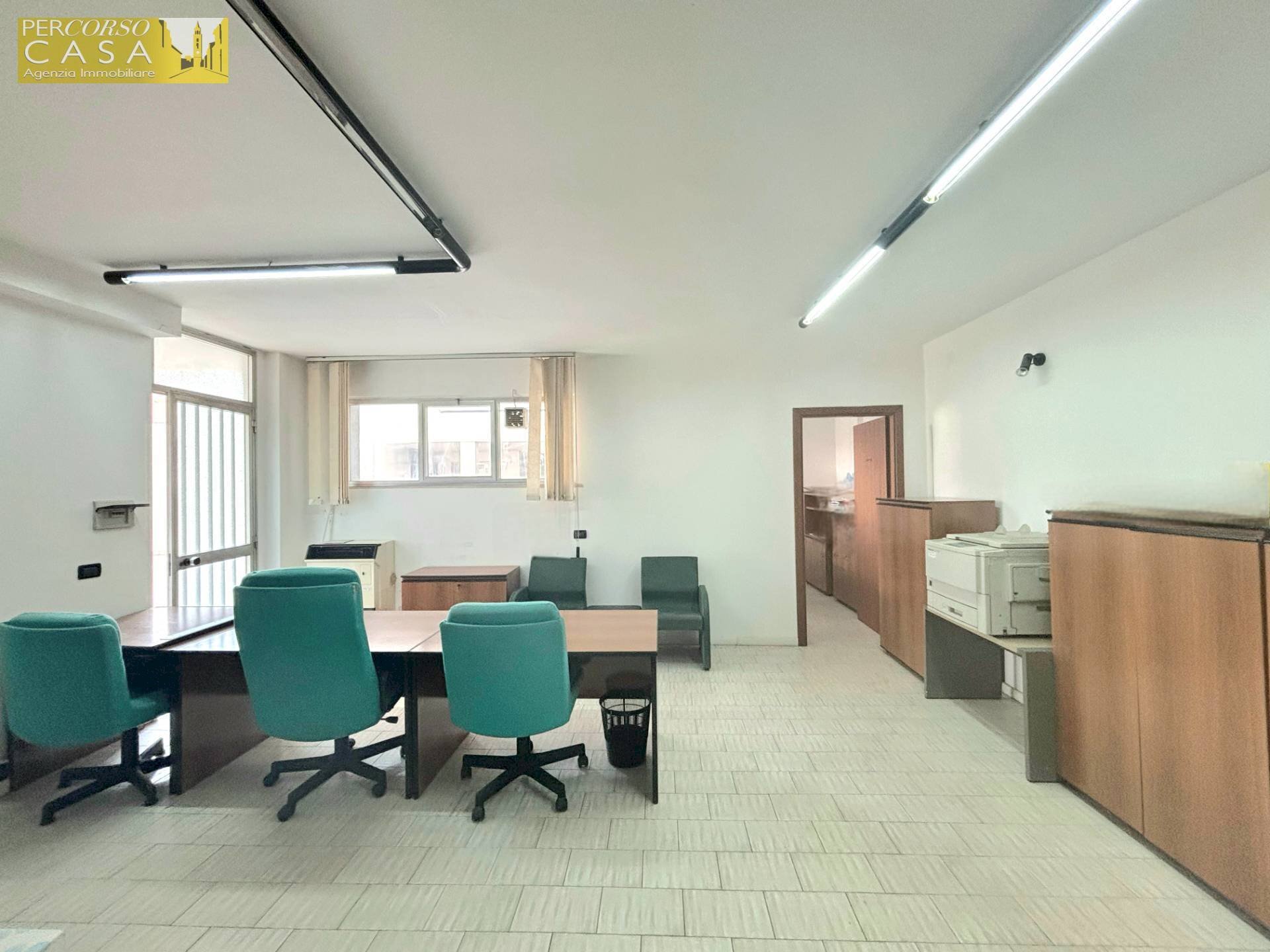 Ufficio Via Duca Degli Abruzzi, Montorio al Vomano - foto 1