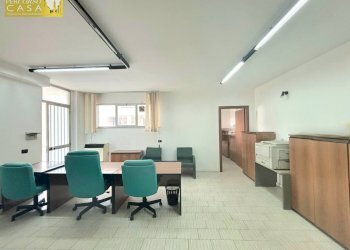 Ufficio Via Duca Degli Abruzzi, Montorio al Vomano - foto 1