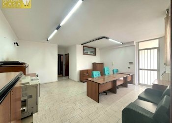 Ufficio Via Duca Degli Abruzzi, Montorio al Vomano - foto 2