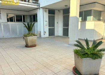 Ufficio Via Duca Degli Abruzzi, Montorio al Vomano - foto 8