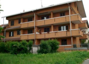 Facciata - Attico via Giacomo Matteotti, Cesate - foto 3