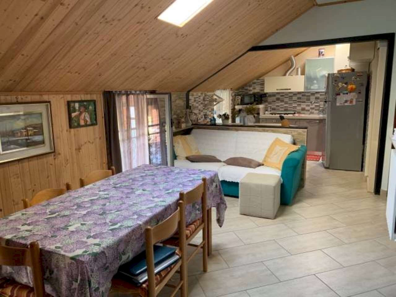 Attico via Carlo Romanò, Cesate - foto 1