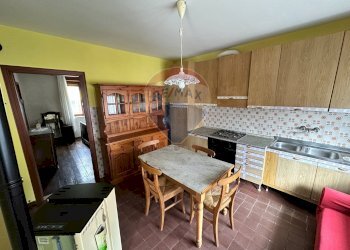 Terraced Villa Frazione Alloro, 12 
 Mosso S. Maria, Valdilana - photo 2