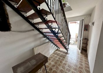 Terraced Villa Frazione Alloro, 12 
 Mosso S. Maria, Valdilana - photo 10