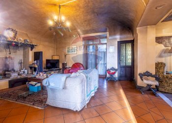 Castello Frazione Villa, 1 
 Ternengo, Ternengo - foto 8