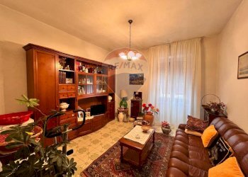 Quadrilocale via Maurizio Caranza 
 Centro, Varese Ligure, Varese Ligure - foto 3