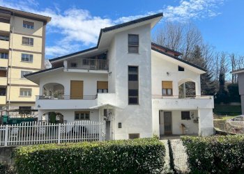 Casa indipendente Banchette - foto 2