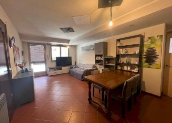 Casa indipendente Banchette - foto 4