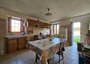 Casa semi indipendente Regione Valtiverno, Incisa Scapaccino - foto 9