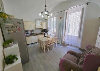 Four-room apartment Via S. Dalmazzo, Taggia - photo 7