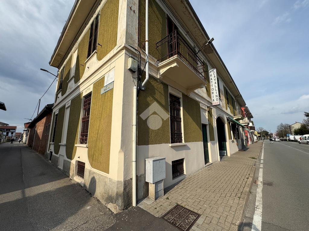 Three-room apartment Via Varallino, Galliate - photo 3