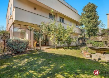 Villa Unifamiliare Via Cosenza, Frosinone - foto 1