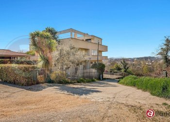 Villa Unifamiliare Via Cosenza, Frosinone - foto 4