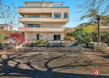 Villa Unifamiliare Via Cosenza, Frosinone - foto 11