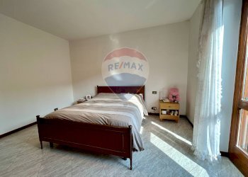 Trilocale Parre - foto 13