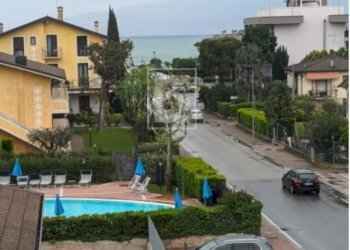 Appartamento Via San Martino della Battaglia, Sirmione - foto 11