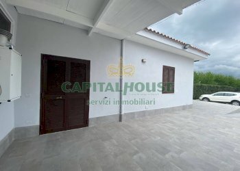 Attività Commerciale Saviano - foto 1