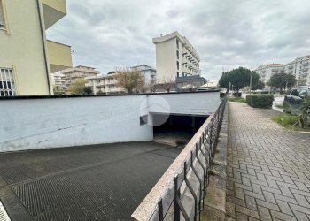 Box Viale Bernini, Cesenatico - foto 15
