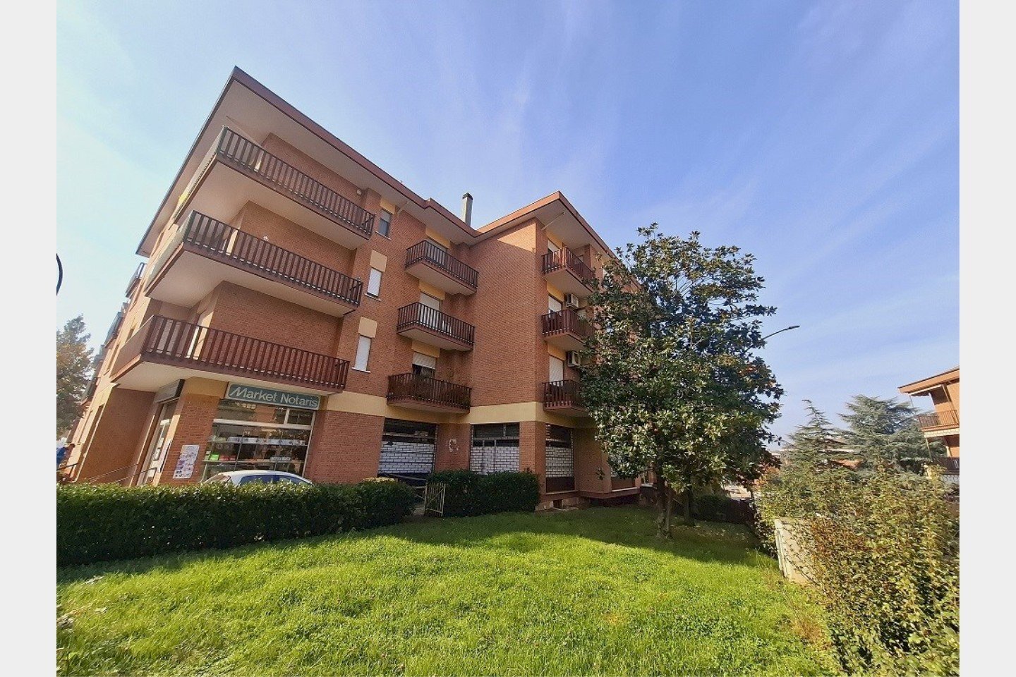 Three-room apartment Asti - photo 1