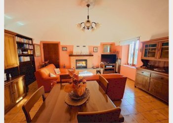 Casa indipendente Castell'Alfero - foto 13