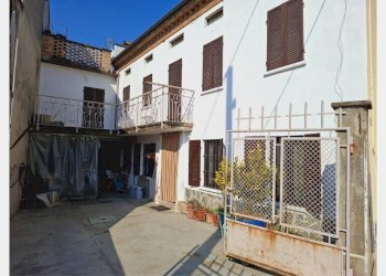 Casa indipendente Rocca d'Arazzo - foto 2