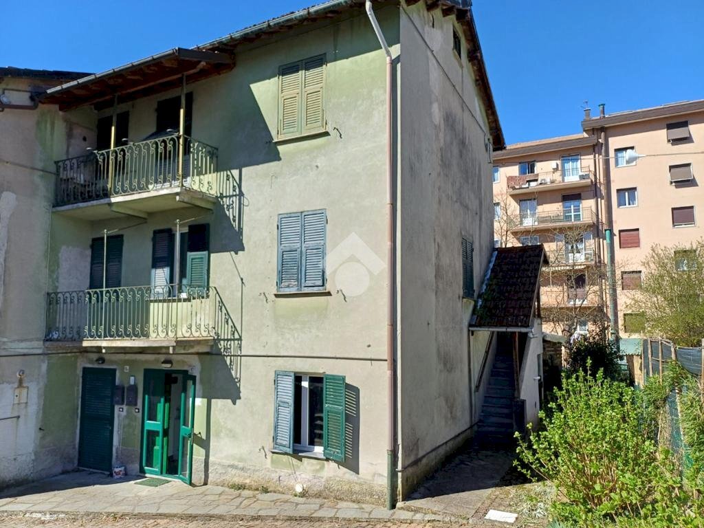 Apartment Via Giacinto Macciò, Busalla - photo 2